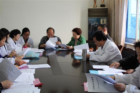 Z:\照片\2015_04_17\IMG_0214.JPG